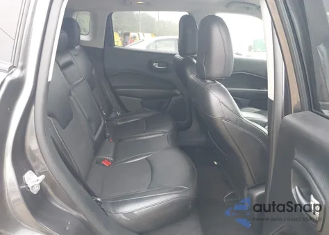 2019 Jeep Compass Latitude 4X4 from USA, damaged, VIN 3C4NJDBB8KT748588